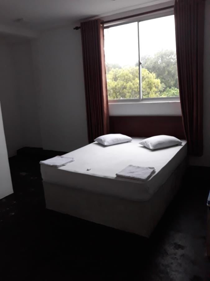 The Kingston Hotel คิริบัทโกดา ภายนอก รูปภาพ